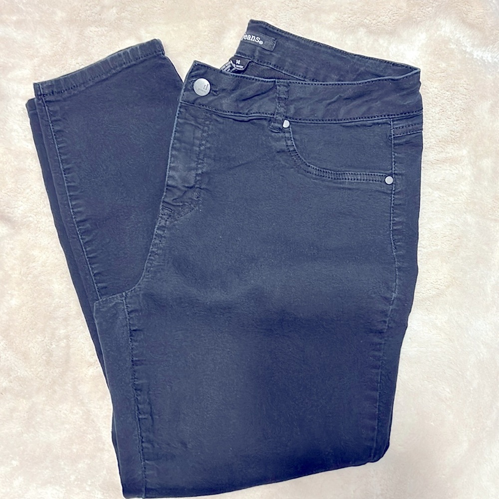 d. jeans in black, straight leg.